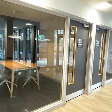 Hnfc Stays - Corporate Central Studios + Parking Newcastle upon Tyne Exterior photo